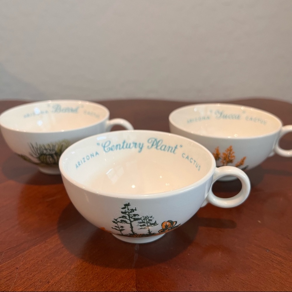 Vintage—Blakeley Gas/Oil Coffee/Tea Cups